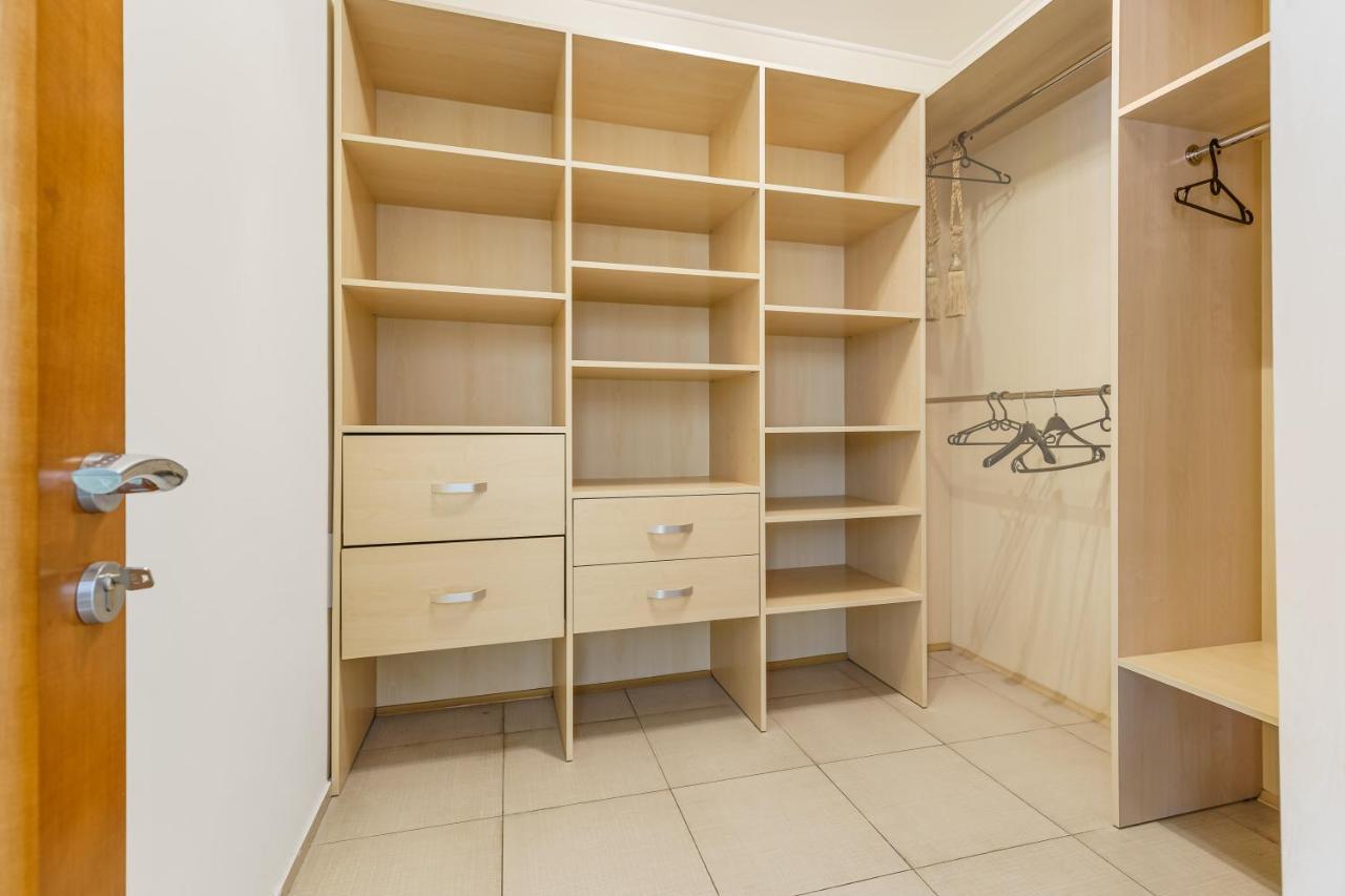 Deribasivska Cozy 4-Room Apartment Odessa Eksteriør bilde